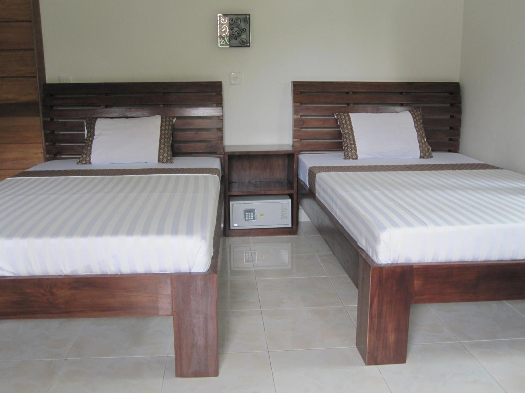 Galang Kangin Bungalows Amed Kamer foto