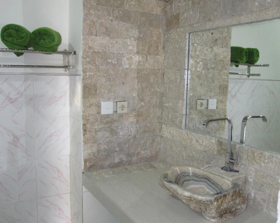 Galang Kangin Bungalows Amed Kamer foto