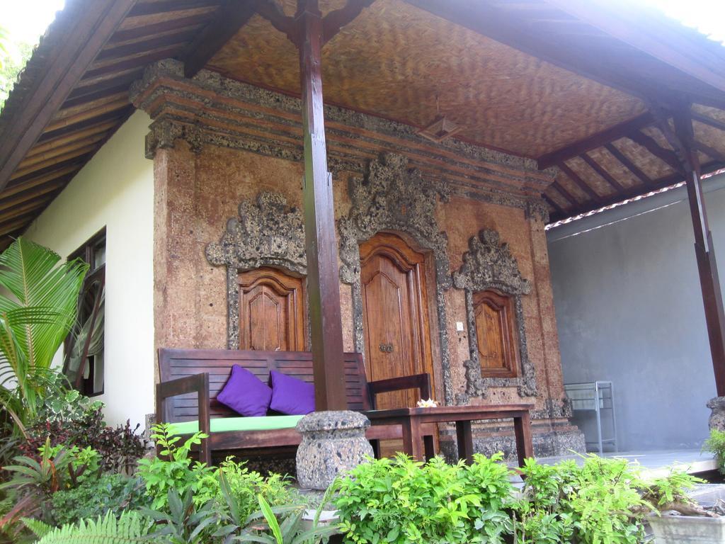 Galang Kangin Bungalows Amed Kamer foto
