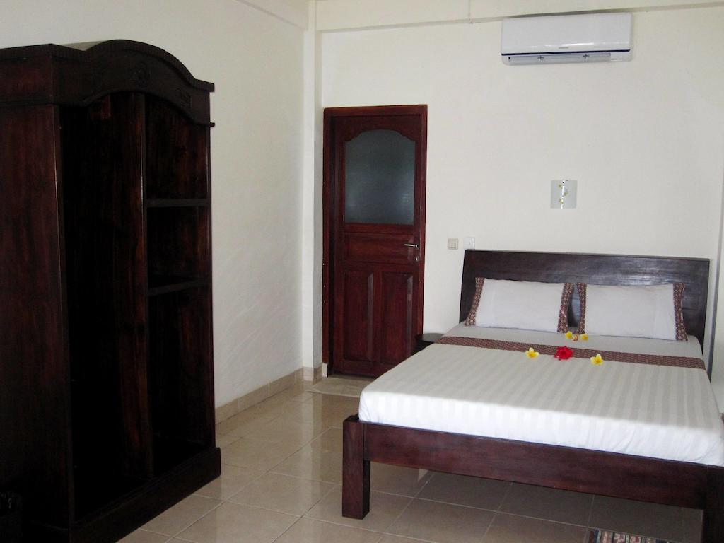 Galang Kangin Bungalows Amed Kamer foto