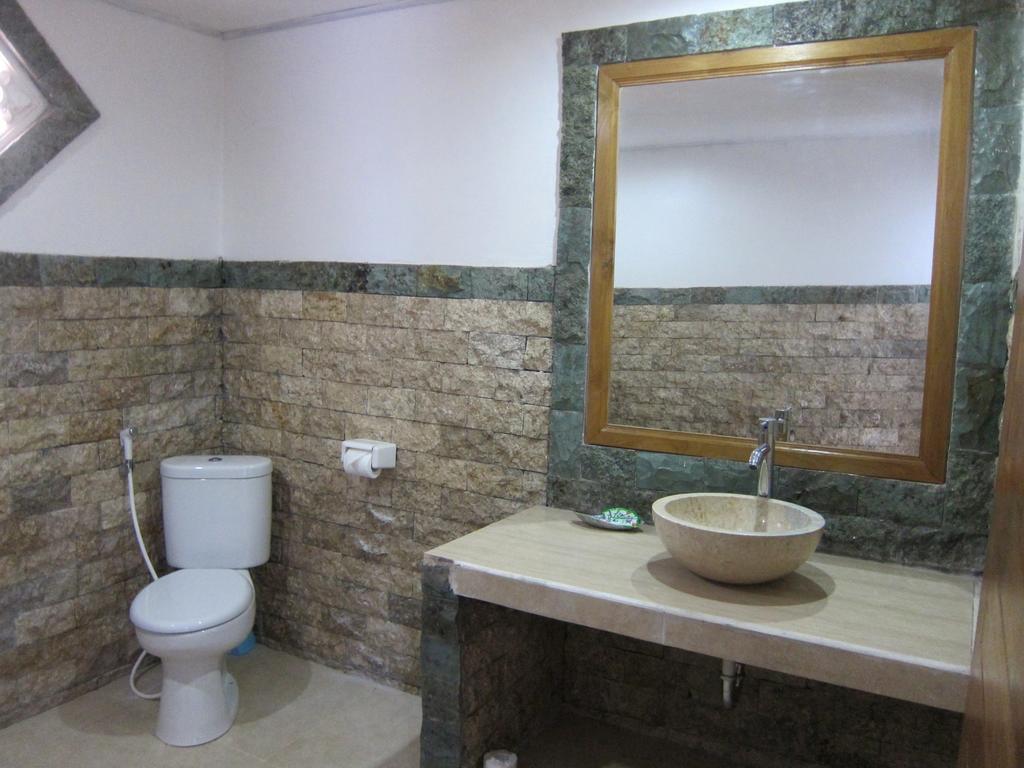 Galang Kangin Bungalows Amed Buitenkant foto