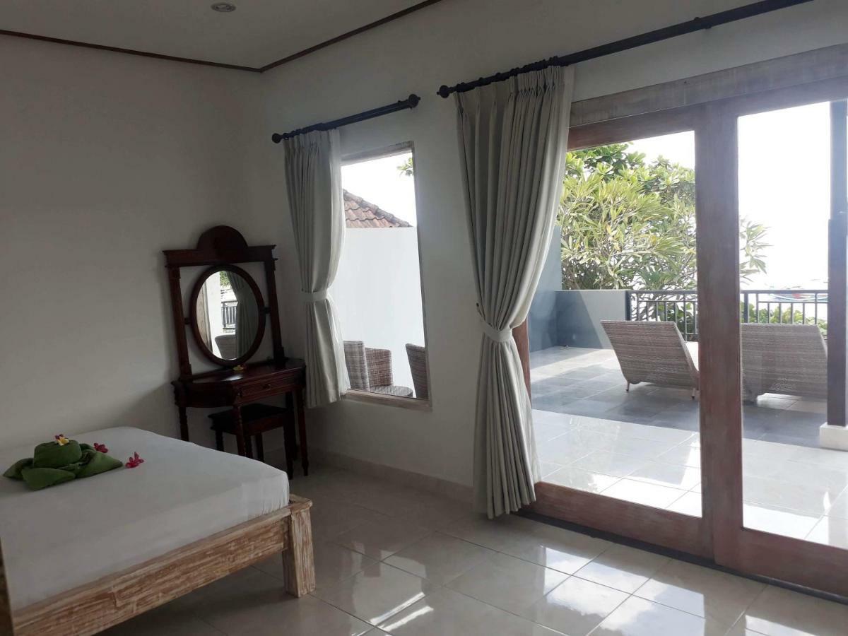Galang Kangin Bungalows Amed Buitenkant foto