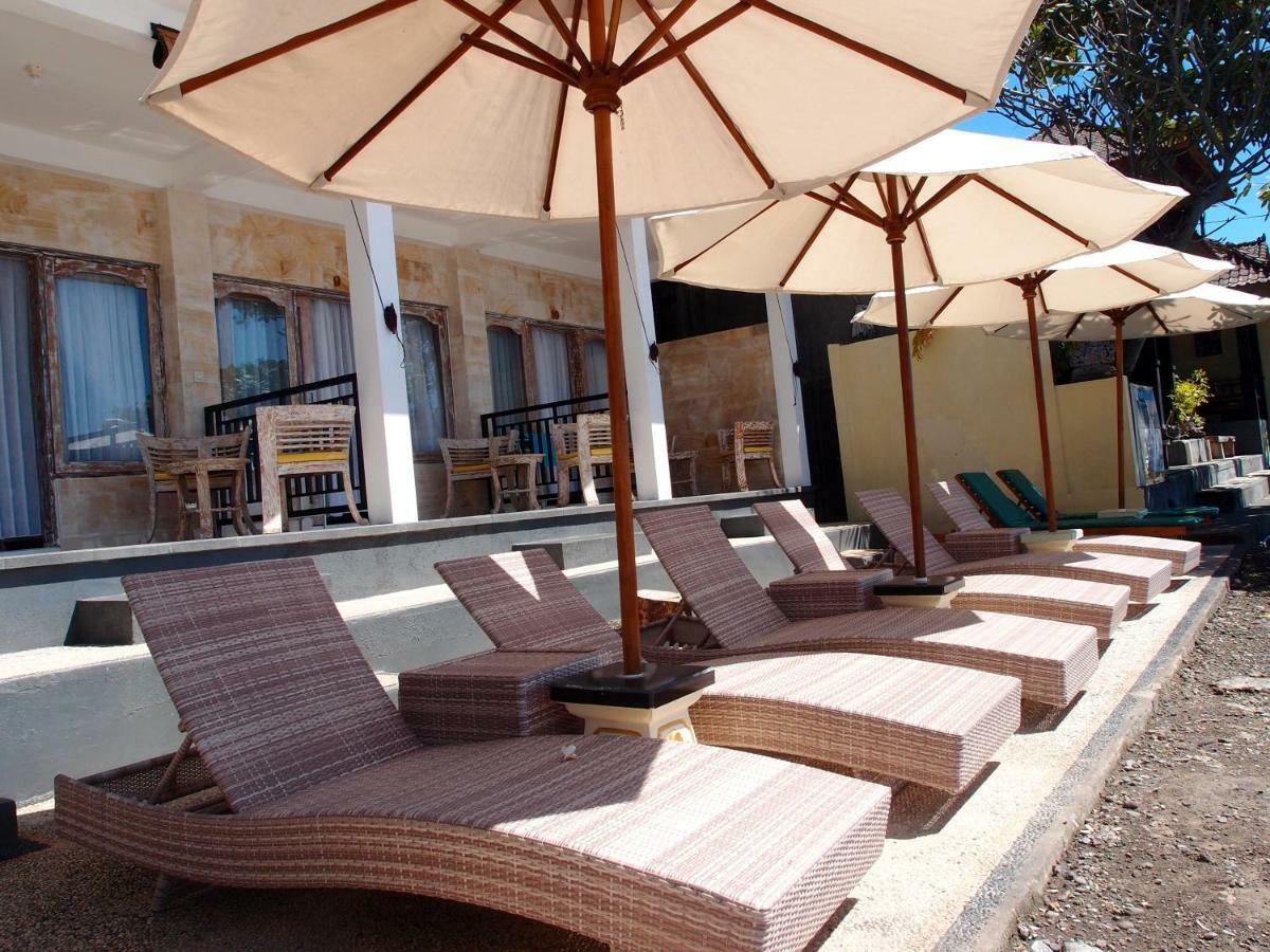 Galang Kangin Bungalows Amed Buitenkant foto