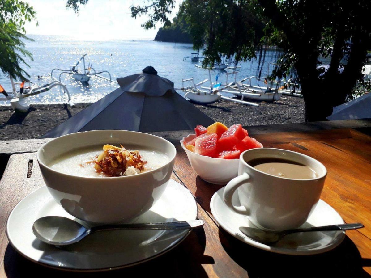 Galang Kangin Bungalows Amed Buitenkant foto